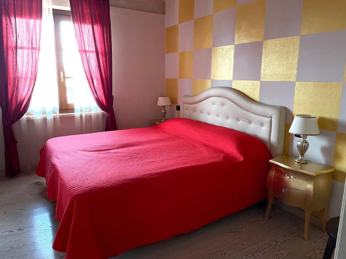 الشقق الفندقية سيرمِيونيفي  سكن الكسندرا ستاي المظهر الخارجي الصورة