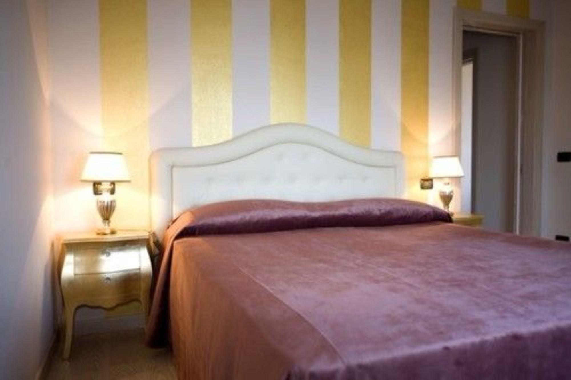 الشقق الفندقية سيرمِيونيفي  سكن الكسندرا ستاي المظهر الخارجي الصورة