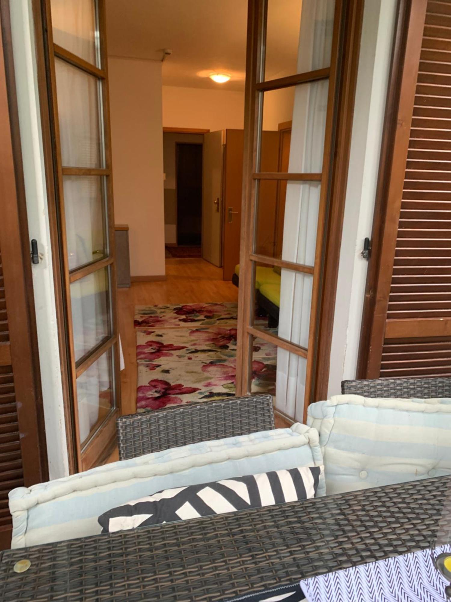 الشقق الفندقية سيرمِيونيفي  سكن الكسندرا ستاي المظهر الخارجي الصورة